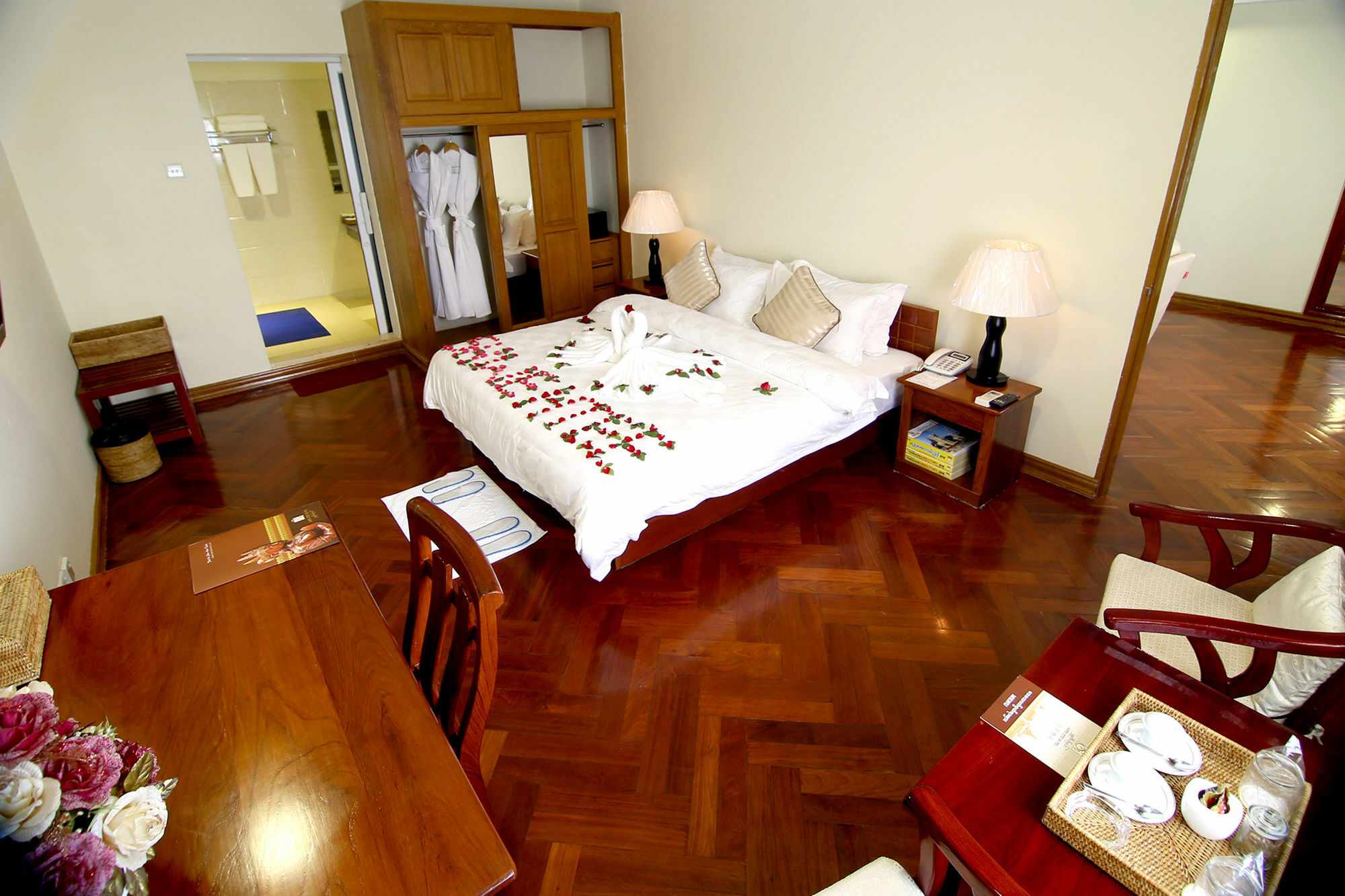 Shwe Htee Hotel , Mandalay Bagian luar foto